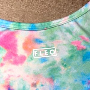 FLEO TEMPO CROP 🌈